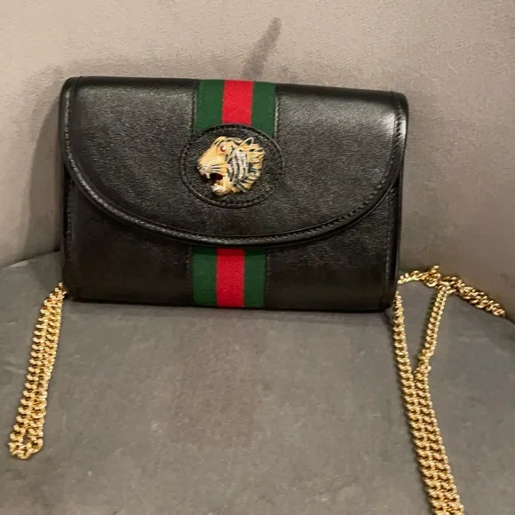 Gucci cross body - Picture 1 of 2